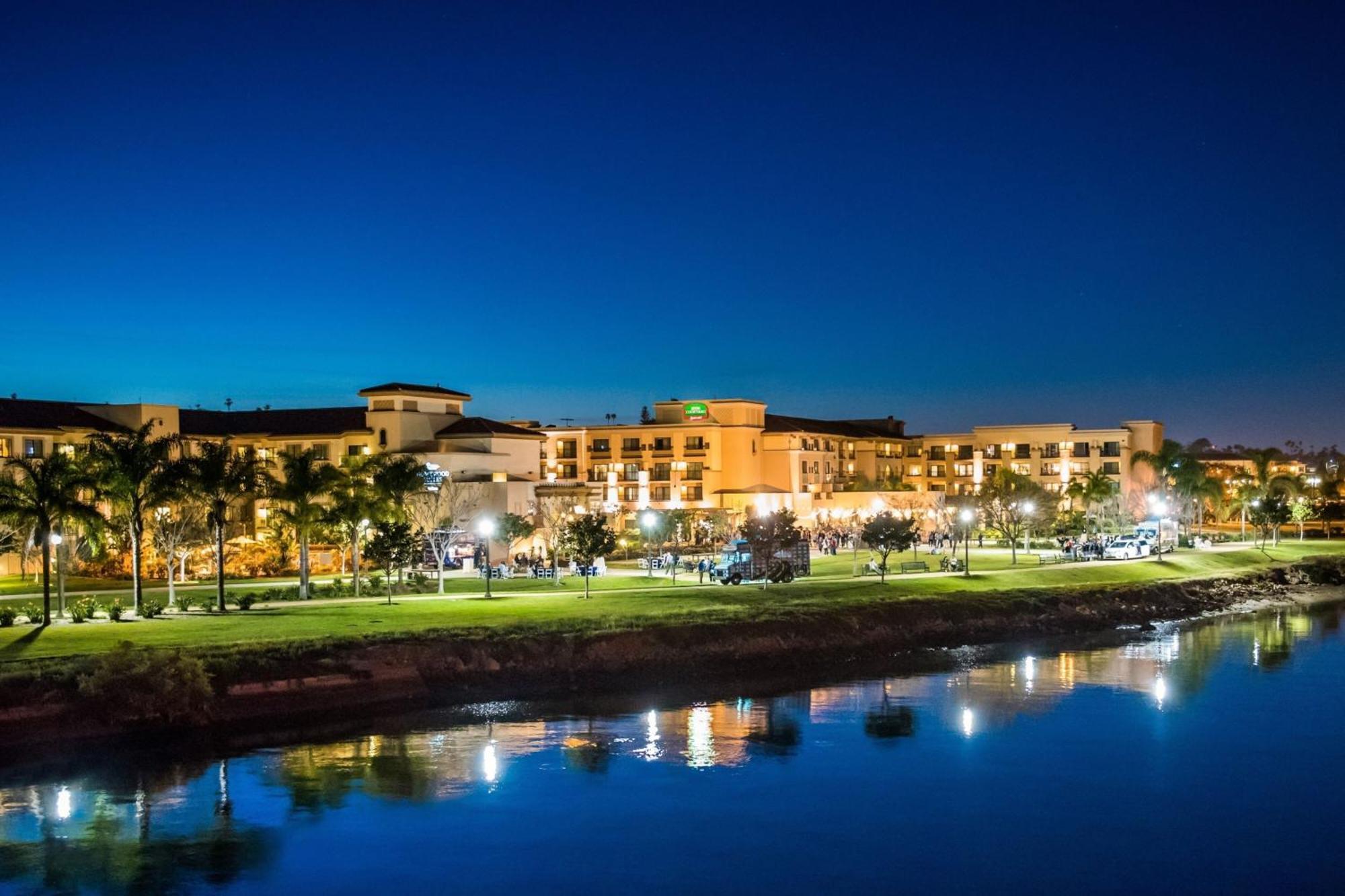 Hotel Courtyard Airport/liberty Station San Diego
