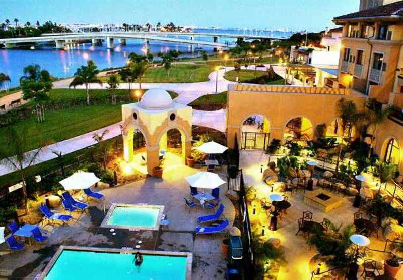Courtyard Airport/liberty Station Hotel 3*