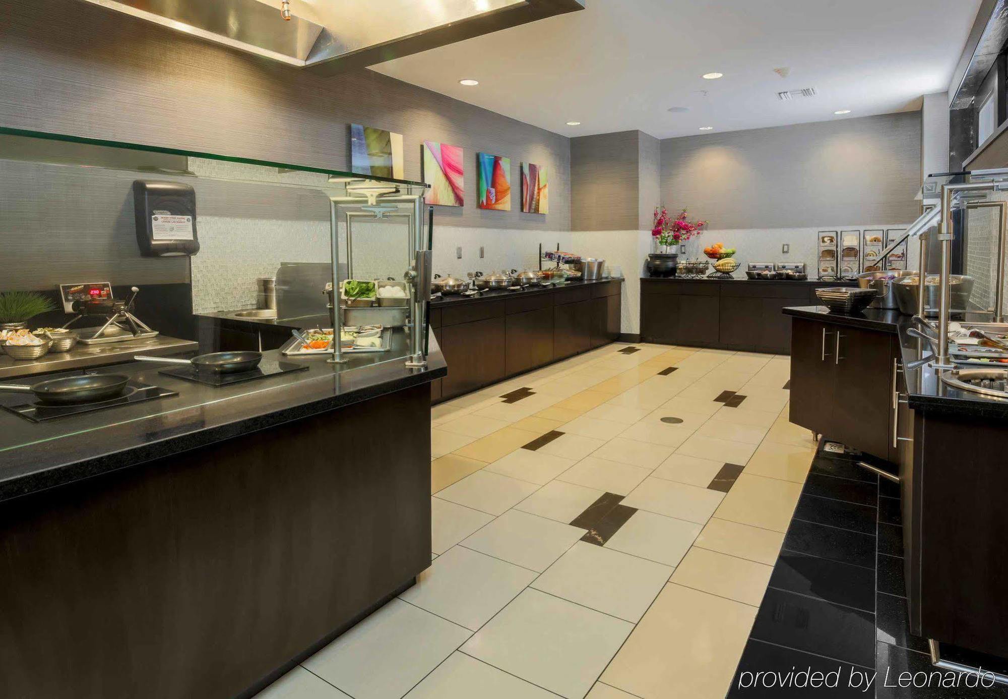 Courtyard Airport/liberty Station Hotel San Diego