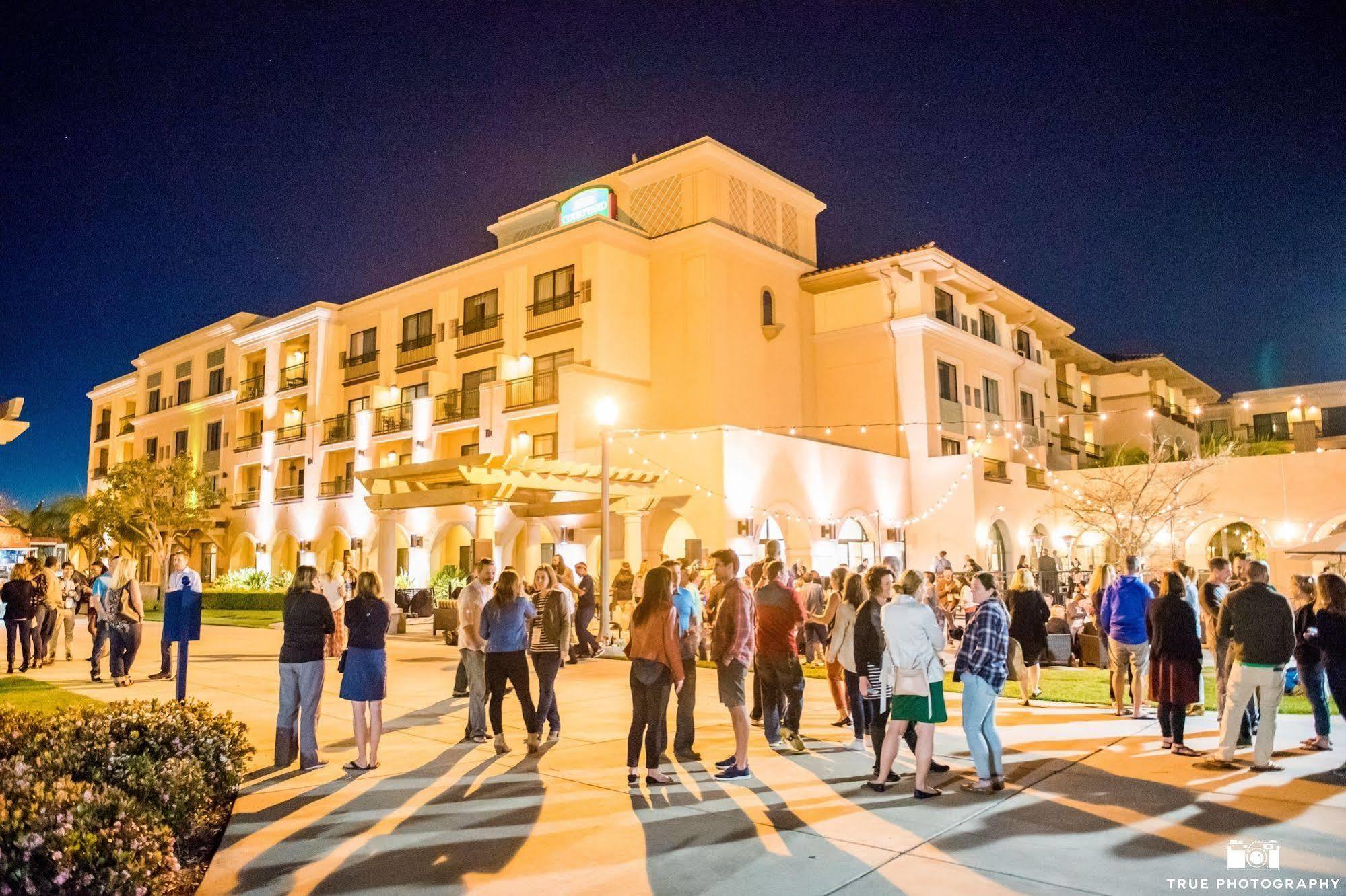 Courtyard Airport/liberty Station Hotel San Diego